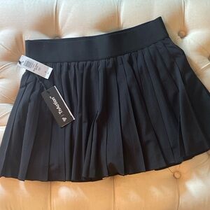 Aritzia TNA move Micro Tennis Skirt